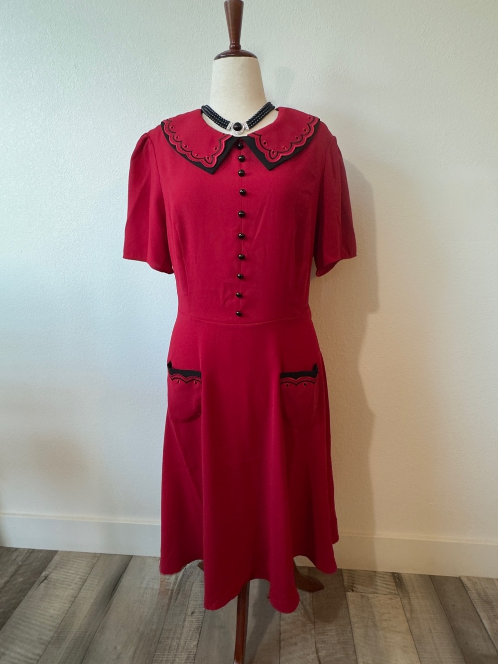 Hell Bunny Red Scalloped-Collar Vintage Midi Dress